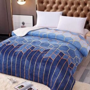 Patura Cocolino cu Blanita PJO05 200x230 cm este alegerea calduroasa pentru dormitorul dumneavoastră. Culorile rafinate reprezintă alegerea perfectă.
