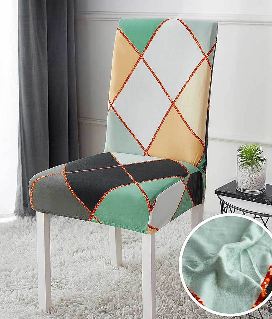 Huse Scaune Set 4 Bucati H13 este un set de 4 huse de scaun de calitate superioara. Scaunele tale au scapat in sfarsit de uzura si vor avea intotdeauna un aspect elegant si placut.