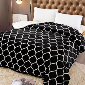Patura Cocolino cu Blanita PJO10 200x230 cm este alegerea calduroasa pentru dormitorul dumneavoastră. Culorile rafinate reprezintă alegerea perfectă pentru dormitorul dumneavoastră.